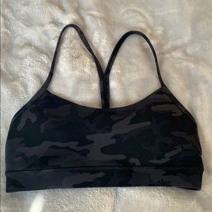 Lululemon Flow Y bra - incognito camo multi grey